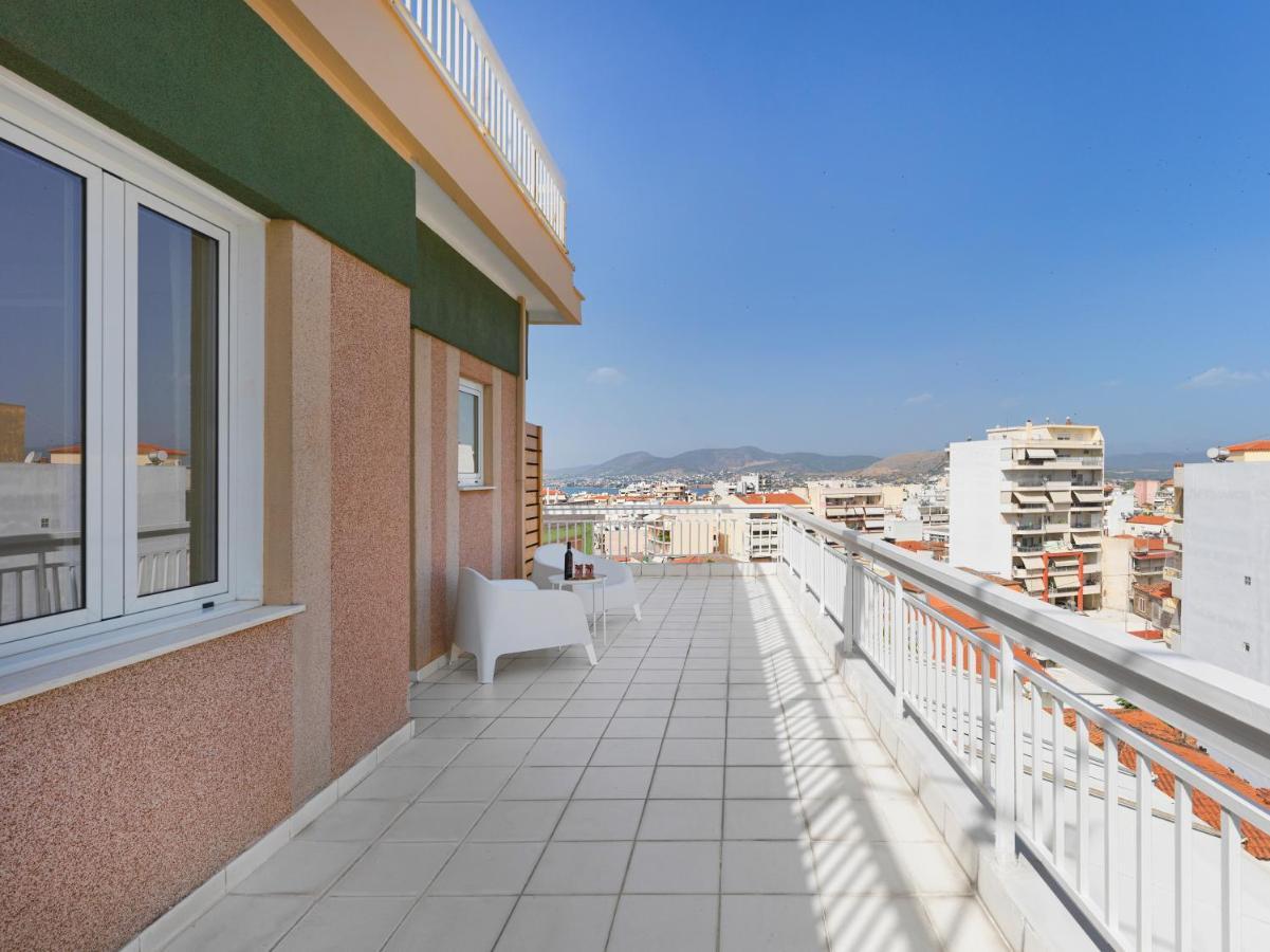 Modern Penthouse Overlooking Halkis Chalkís Exteriér fotografie