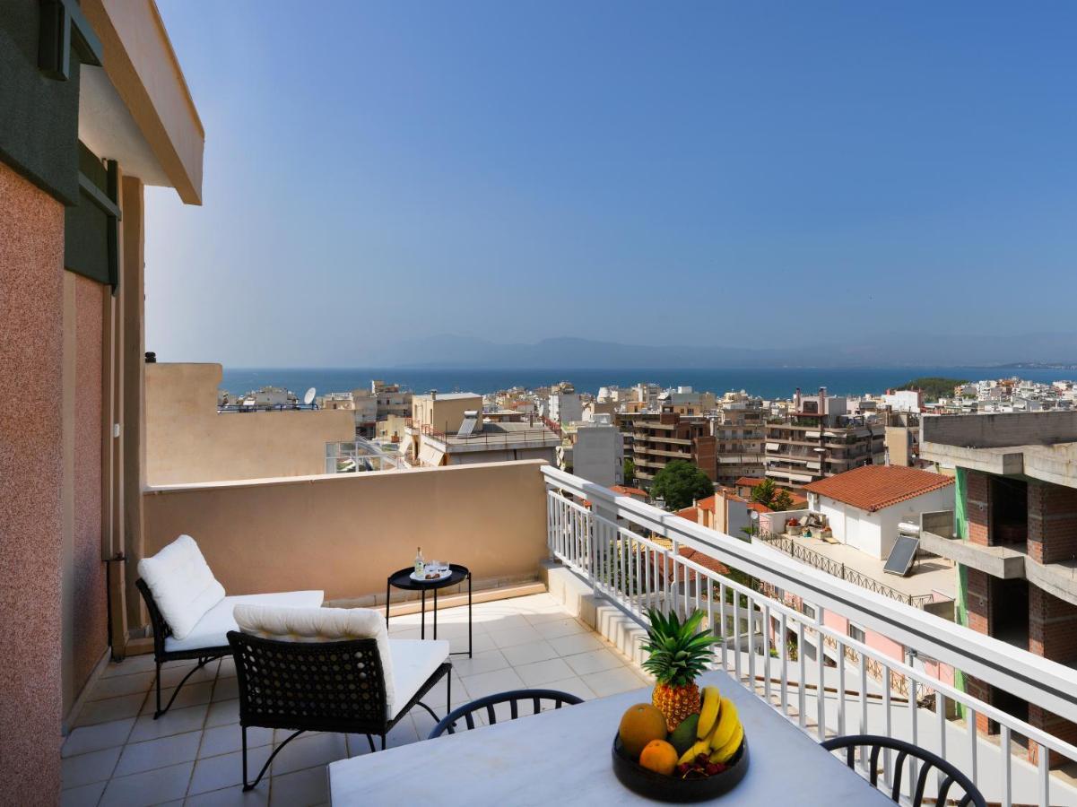 Modern Penthouse Overlooking Halkis Chalkís Exteriér fotografie